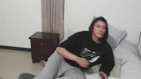 Snapshot of danruiz33 chatting on 11, 1, 2025 Dan online show from 11, 1, 2025