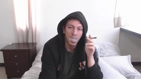 Snapshot of danruiz33 chatting on 13, 1, 2025 Dan online show from 13, 1, 2025