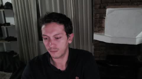 Snapshot of danruiz33 chatting on 19, 1, 2025 Dan online show from 19, 1, 2025