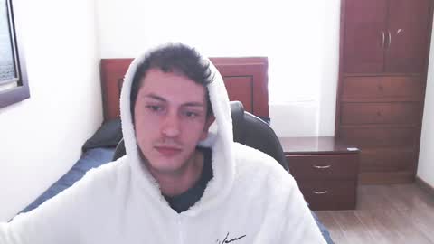 Snapshot of danruiz33 chatting on 6, 2, 2025 Dan online show from 6, 2, 2025