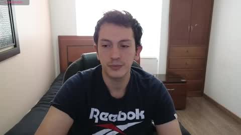 Snapshot of danruiz33 chatting on 18, 2, 2025 Dan online show from 18, 2, 2025