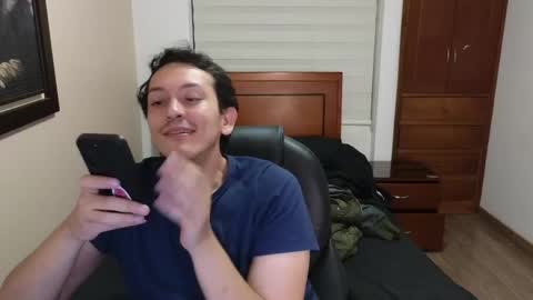 Snapshot of danruiz33 chatting on 21, 2, 2025 Dan online show from 21, 2, 2025