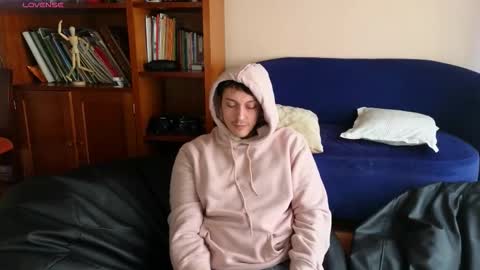 Snapshot of danruiz33 chatting on 16, 9, 2025 Dan online show from 16, 9, 2025