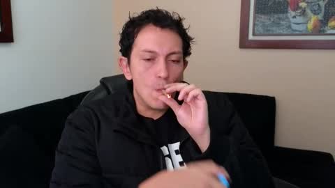 Snapshot of danruiz33 chatting on 17, 9, 2025 Dan online show from 17, 9, 2025