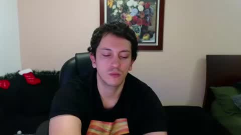 Snapshot of danruiz33 chatting on 12, 11, 2025 Dan online show from 12, 11, 2025