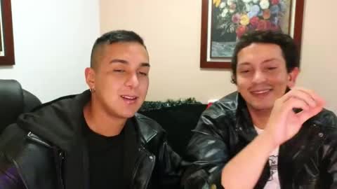 Snapshot of danruiz33 chatting on 20, 11, 2025 Dan online show from 20, 11, 2025