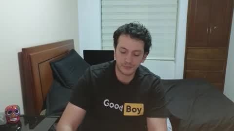 Snapshot of danruiz33 chatting on 5, 2, 2026 Dan online show from 5, 2, 2026