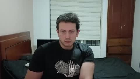 Snapshot of danruiz33 chatting on 24, 2, 2026 Dan online show from 24, 2, 2026