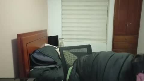 Snapshot of danruiz33 chatting on 15, 7, 2026 Dan online show from 15, 7, 2026