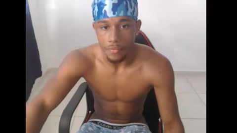 Snapshot of dante_hot25 chatting on 8, 10, 2025 Dani online show from 8, 10, 2025