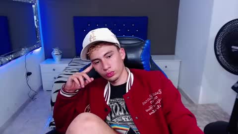 Snapshot of dante_tompson chatting on 30, 1, 2025 Dante online show from 30, 1, 2025