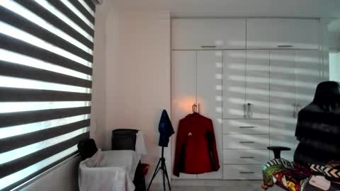 X Dante7373574 online show from 16, 3, 2026