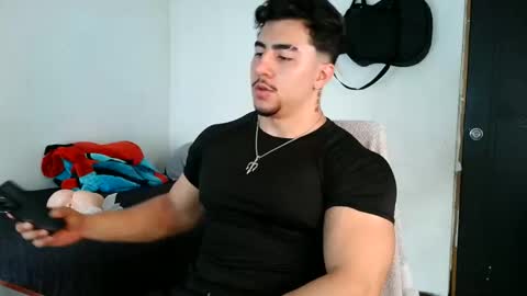 Dante Vicius online show from 11, 11, 2025