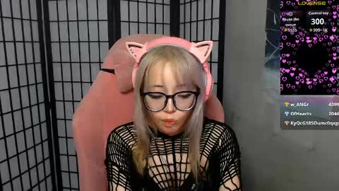 Snapshot of danyelleeyermann chatting on 9, 6, 2026 danyelleeyermann online show from 9, 6, 2026
