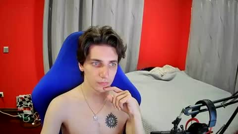 danywhiteyb online show from 8, 7, 2026