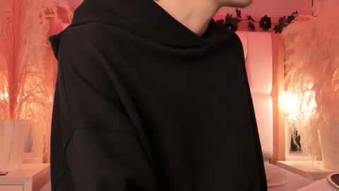 daphne_and_roger online show from 9, 2, 2026