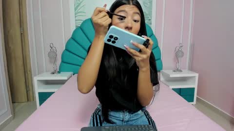 Snapshot of daphne_fox_ chatting on 13, 1, 2025 Daphne  online show from 13, 1, 2025