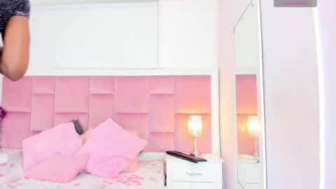 Daphne online show from 10, 12, 2024