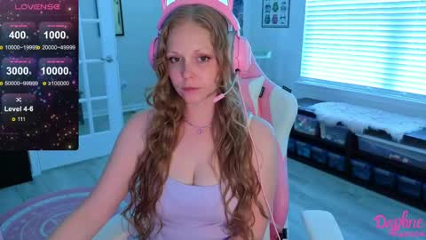 Daphne Madison online show from 4, 6, 2026