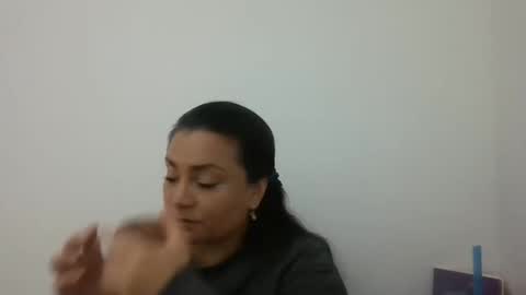 dapnne online show from 30, 1, 2025