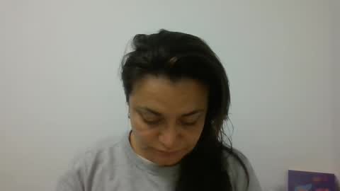 dapnne online show from 5, 3, 2025