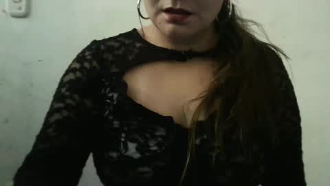 dapnne online show from 7, 4, 2026