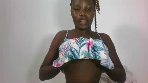 ESTHER online show from 1, 2, 2026