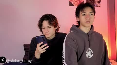 darcy_and_stolas online show from 12, 4, 2026