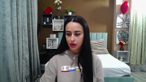 DarcyeJane online show from 12, 2, 2026