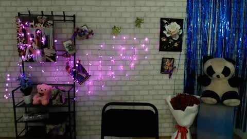 Snapshot of darina_m_ chatting on 25, 1, 2025 Darina online show from 25, 1, 2025