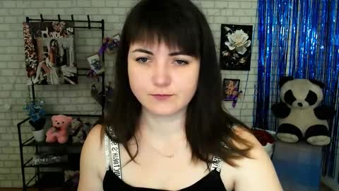 Snapshot of darina_m_ chatting on 5, 2, 2025 Darina online show from 5, 2, 2025