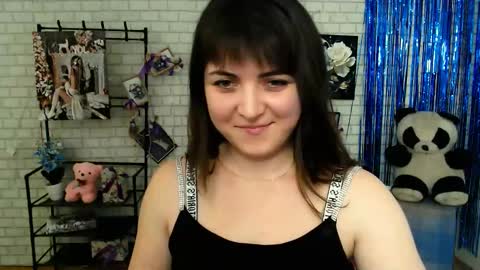 Snapshot of darina_m_ chatting on 5, 2, 2025 Darina online show from 5, 2, 2025