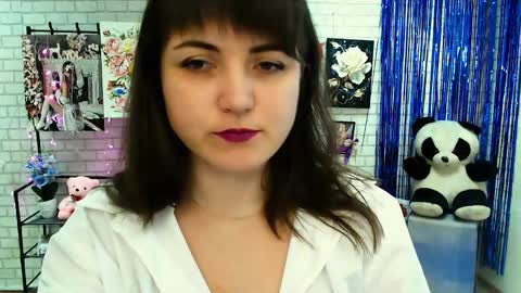 Snapshot of darina_m_ chatting on 17, 2, 2025 Darina online show from 17, 2, 2025