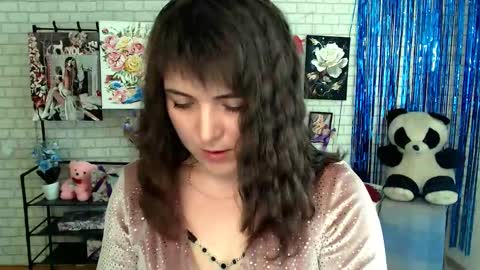 Snapshot of darina_m_ chatting on 8, 3, 2025 Darina online show from 8, 3, 2025