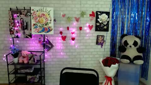 Snapshot of darina_m_ chatting on 11, 3, 2025 Darina online show from 11, 3, 2025