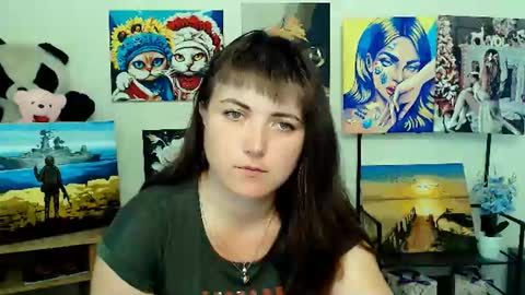 Snapshot of darina_m_ chatting on 4, 7, 2026 Darina online show from 4, 7, 2026