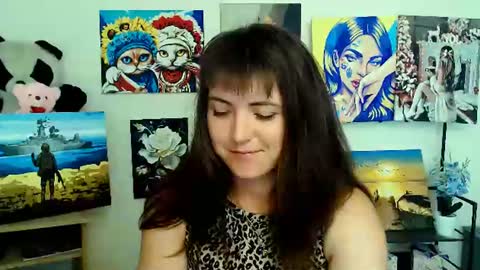 Snapshot of darina_m_ chatting on 7, 7, 2026 Darina online show from 7, 7, 2026
