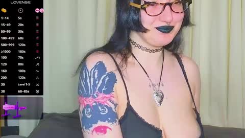 Snapshot of dario_doll_ chatting on 22, 5, 2026 Daria online show from 22, 5, 2026