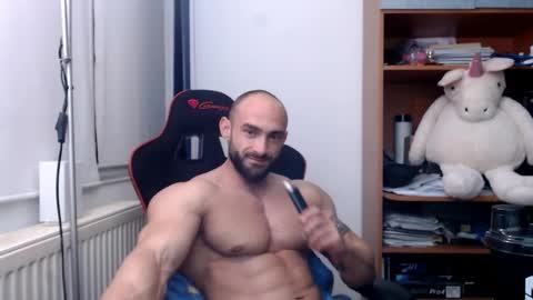 Dario online show from 4, 12, 2024