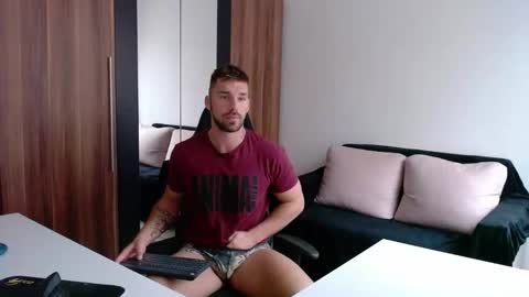 darius_94 online show from 7, 10, 2025