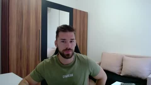 Snapshot of darius_94 chatting on 1, 6, 2026 darius_94 online show from 1, 6, 2026
