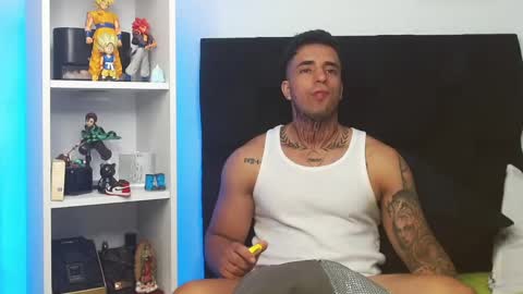 Darius Phoenix  online show from 7, 3, 2025