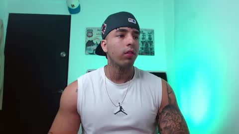 Darius Phoenix  online show from 17, 9, 2025