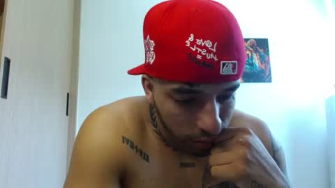 Snapshot of darius_phoenix chatting on 7, 7, 2026 Darius Phoenix online show from 7, 7, 2026