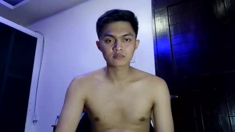 Snapshot of dark_angel69x chatting on 5, 4, 2026 Guile online show from 5, 4, 2026