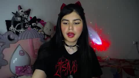 Snapshot of dark_angel_66 chatting on 26, 11, 2025 Moony online show from 26, 11, 2025