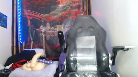 dark_doll5 online show from 26, 12, 2024