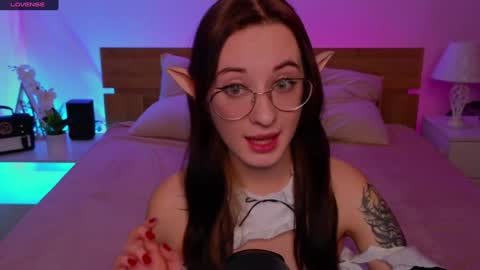 Lola online show from 8, 2, 2025