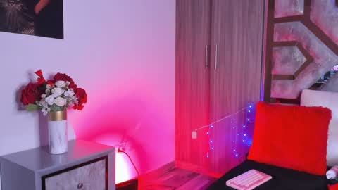 Snapshot of dark_madison chatting on 14, 12, 2024 CELESTE online show from 14, 12, 2024