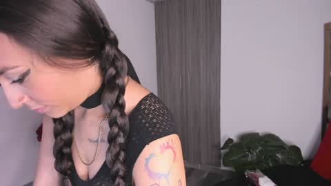 Snapshot of dark_madison chatting on 20, 12, 2024 CELESTE online show from 20, 12, 2024